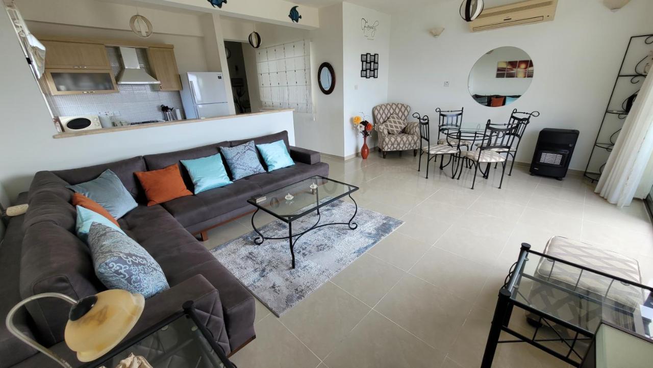 Sea And Mountain View Beachfront Penthouse Yali Exteriör bild